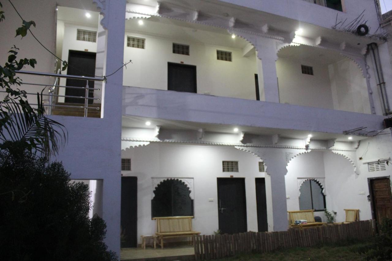 Hotel Heritage High Udaipur Esterno foto